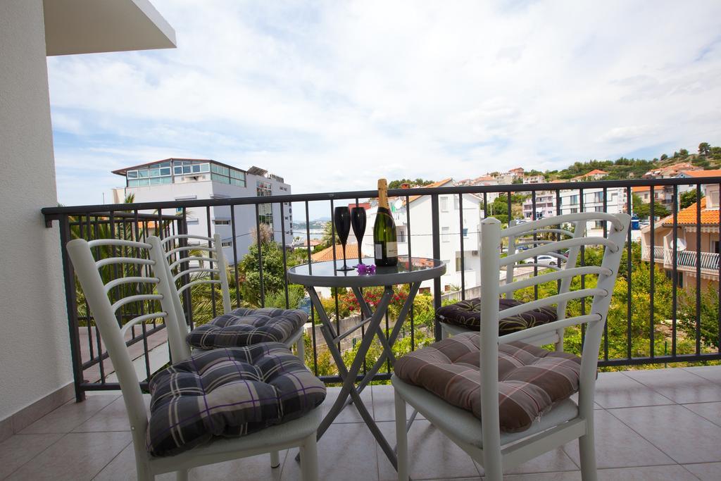 Apartments Casablanca Подстрана Номер фото