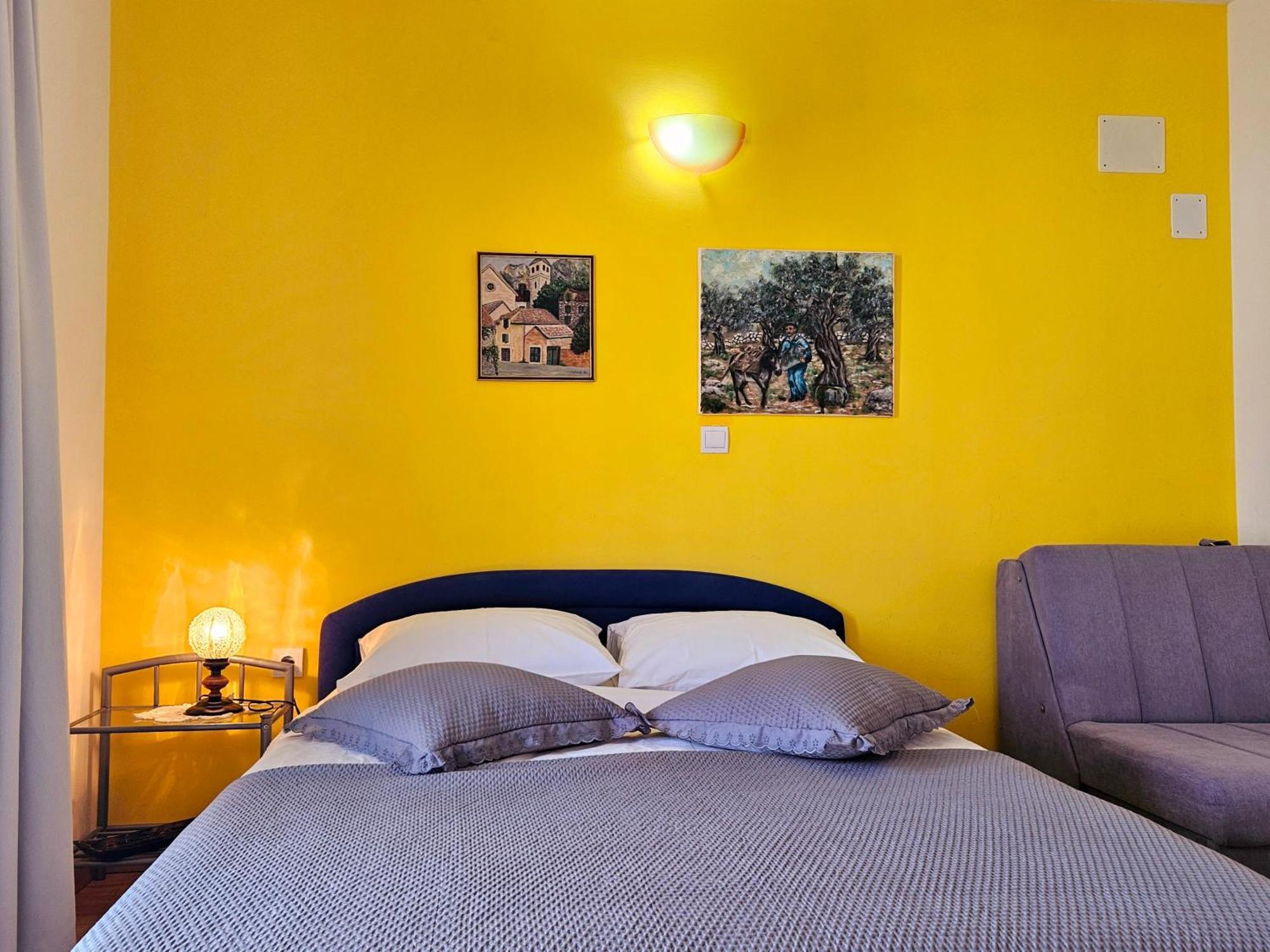 Apartments Casablanca Подстрана Экстерьер фото