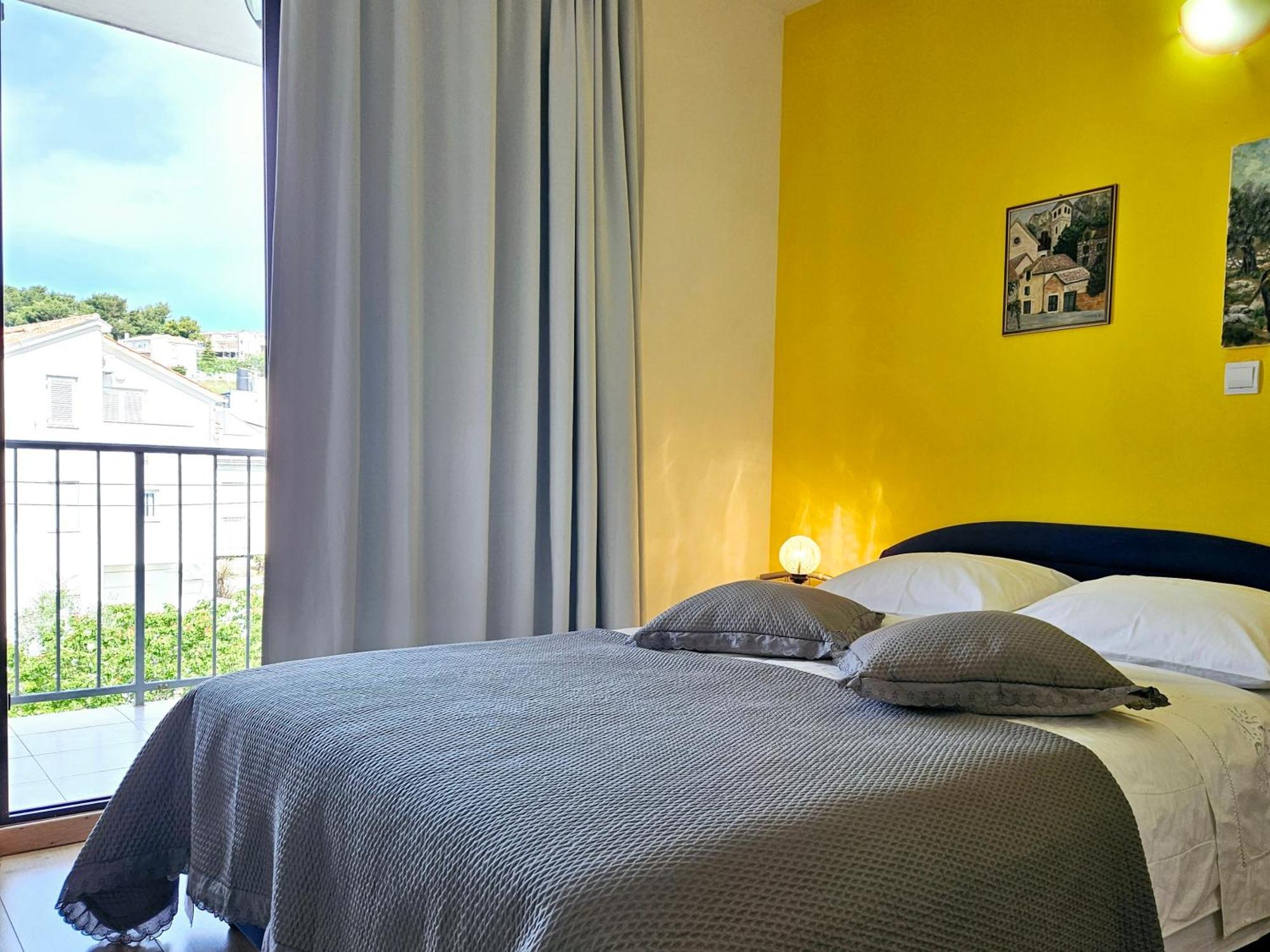 Apartments Casablanca Подстрана Экстерьер фото