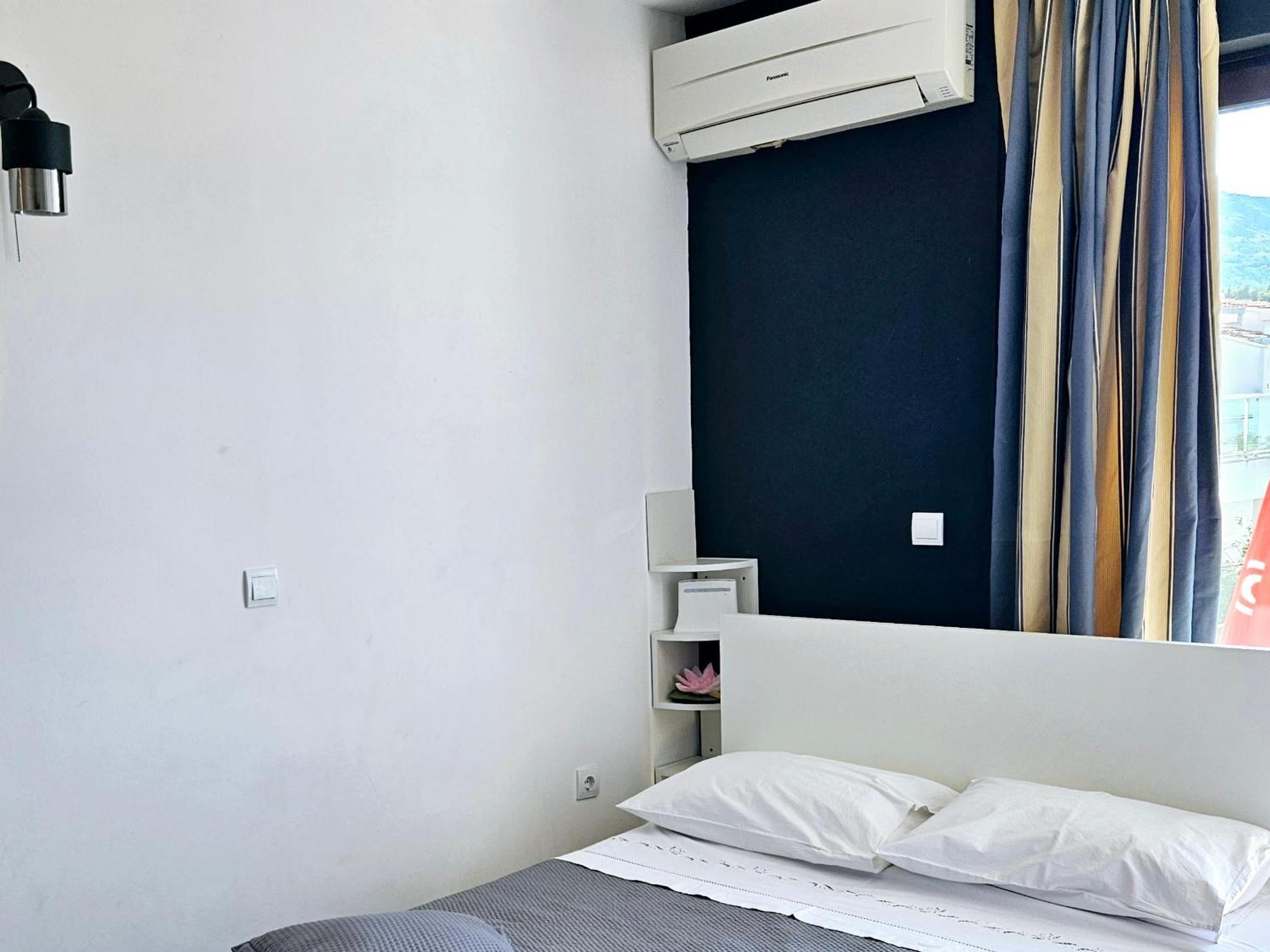 Apartments Casablanca Подстрана Экстерьер фото