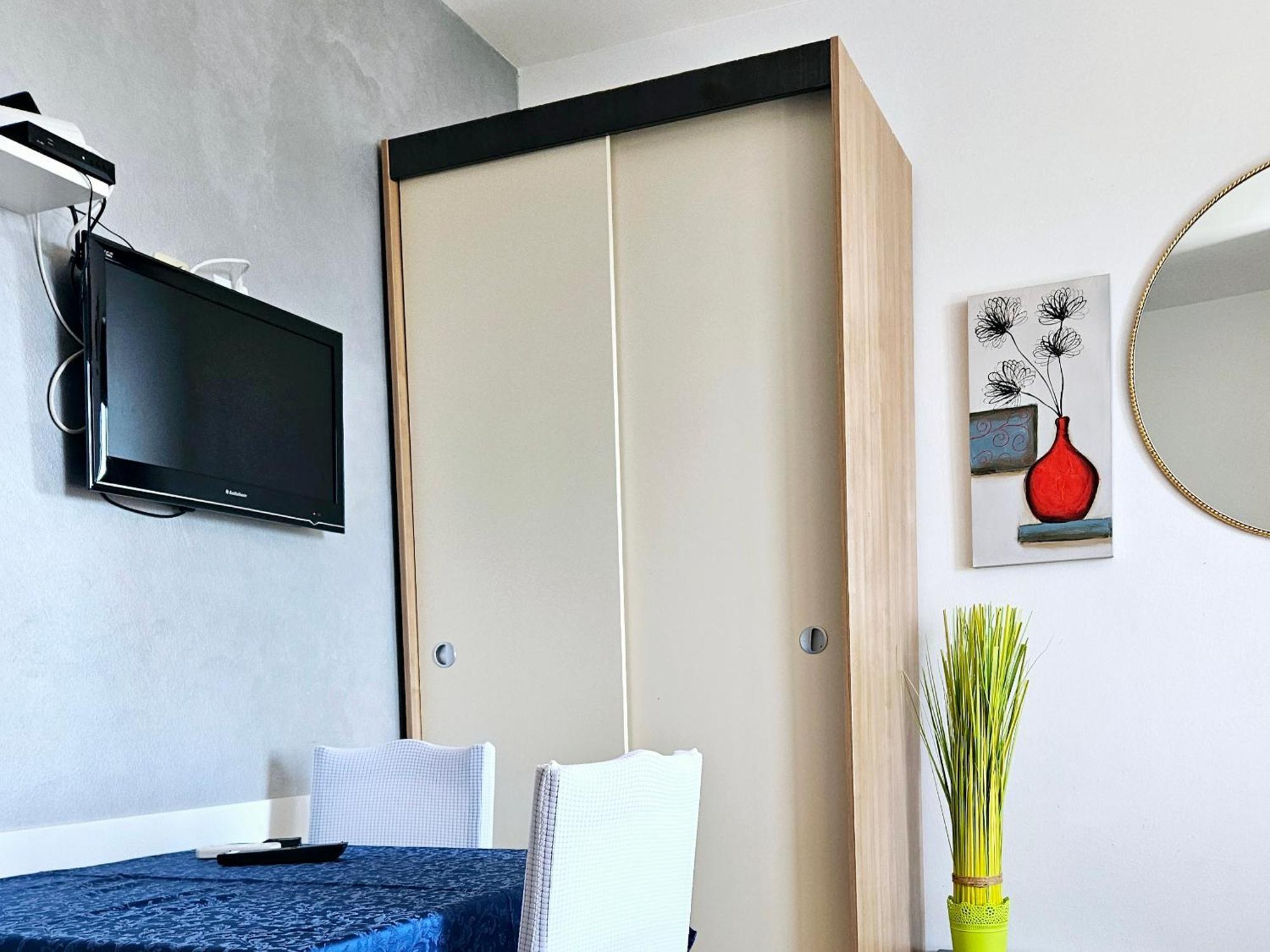 Apartments Casablanca Подстрана Экстерьер фото